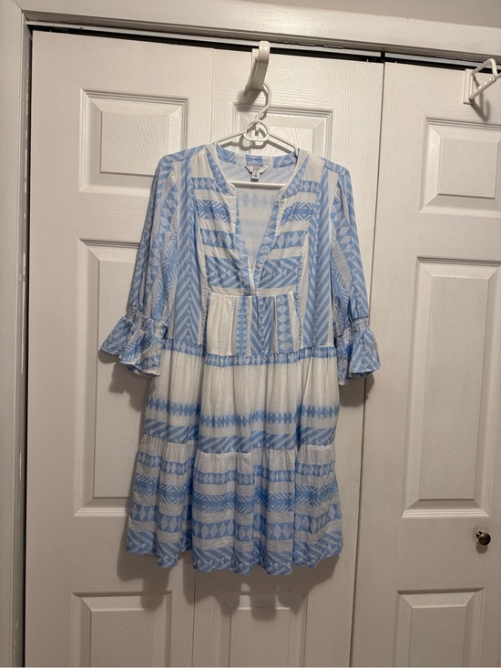 crown & ivy Dresses & Skirts - crown & ivy Light Blue and White Tiered Midi Dress